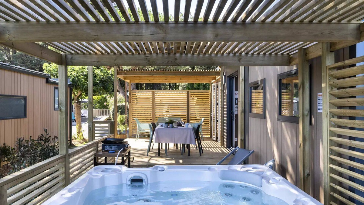 Crach House | Camping Romanée Le Fort Espagnol * - Exclusive mobile home + private 4-room spa for 6 people