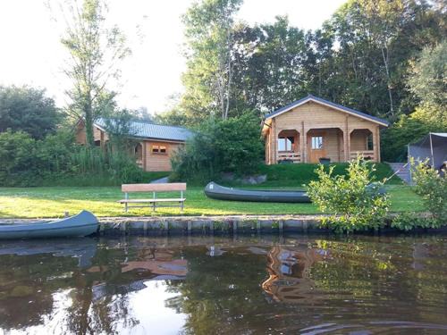 Zoutkamp Ski Chalet | Camping 't Ol Gat