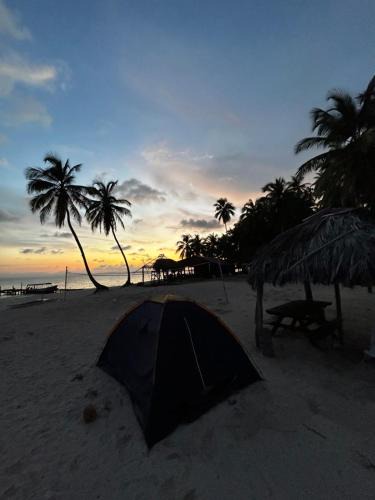 Calidonia Apartment | Camping Tent on Guna Yala Island