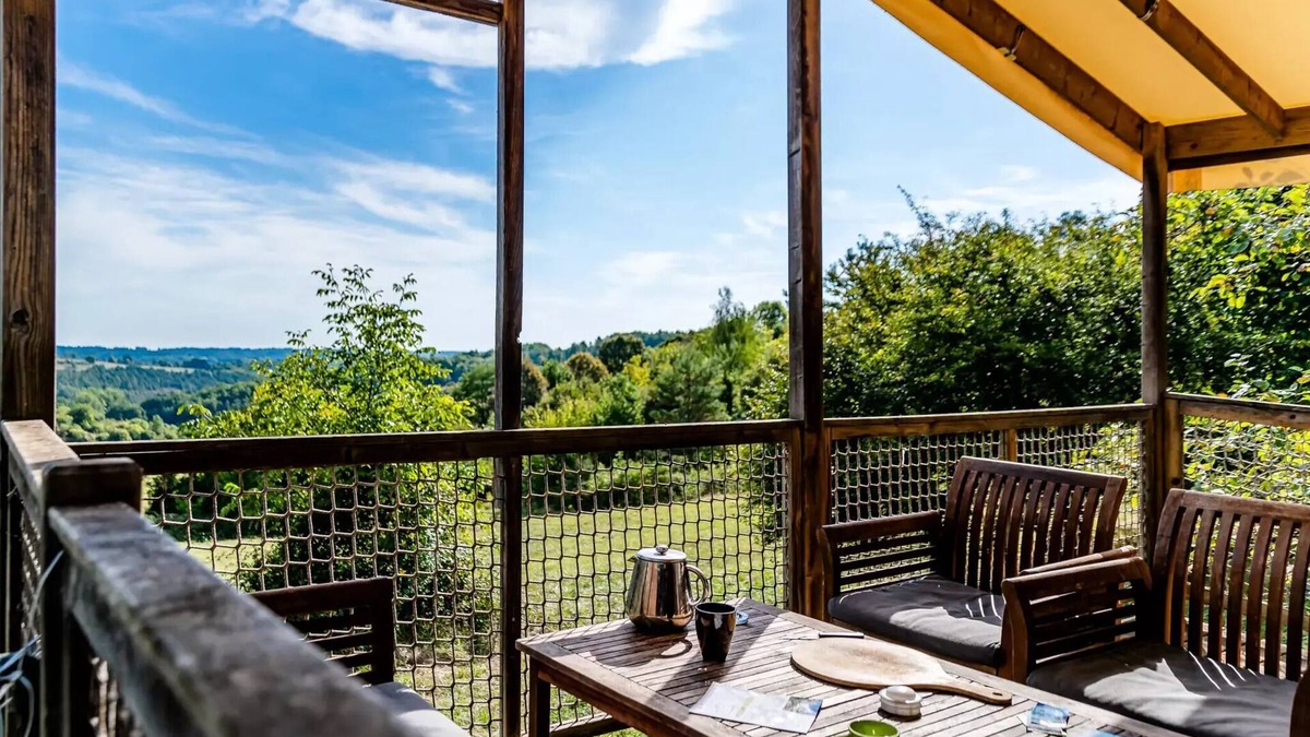 Rouffignac-Saint-Cernin-de-Reilhac House | Campsite Flower Les Terrasses de Dordogne * - Canvas Bungalow 3 Rooms 5 People Without Sanitary