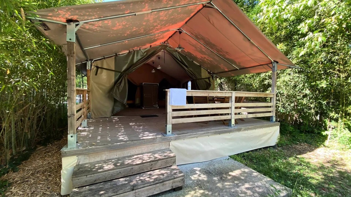 Laurac-en-Vivarais House | Campsite Flower Saint Amand * - Freeflower Comfort 3 rooms 4/5 people Without Sanitary