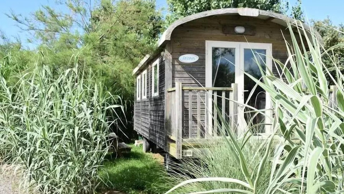 Chateau-d'Olonne Cabin | Campsite Flower le Petit Paris* - 3-room trailer for 4 people
