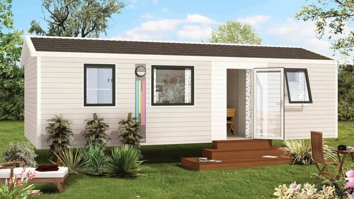 Binic House | Campsite LE PANORAMIC * - MOBILE HOME NIRVANA DUO 32m2 with semi covered terrace 4 people