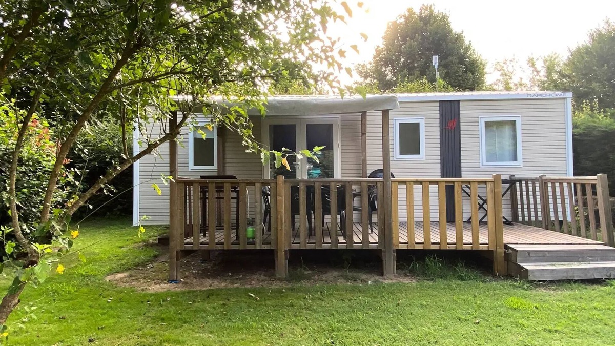 Monceaux-sur-Dordogne House | Campsite l'Echo du Malpas* - Mobile Home Premium 31m²/3 bedrooms + TV + LV + Plancha + Wifi one device 8 people
