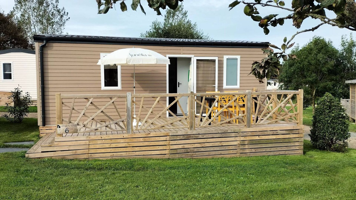 Les Loges House | Campsite L'Aiguille Creuse* - Sunelia Mercure Confort 3-room mobile home for 4 people