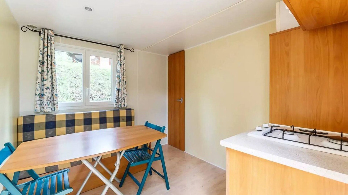 La Salle-en-Beaumont House | Campsite Le Champ Long* - Mobile home without sanitary facilities for 6 people