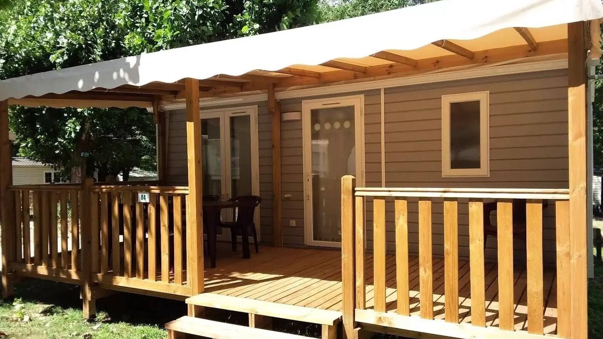 Mialet House | Campsite La Berge Fleurie * - Mobile home 2 bedrooms - 6 pers (1 double bed/2 single beds/convertible sofa) CLIMATEIZATION + TV 6 persons