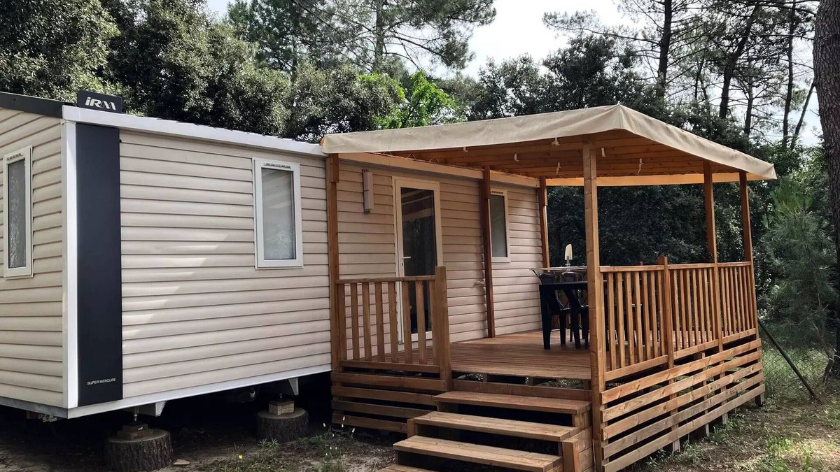 Bollene House | Campsite La Simioune in Provence * - Mobile home Air-conditioned PROVENCE -2 bedrooms + TV (2 adults + 2 children) 2 to 4 people - 2 pers. included in the tariff