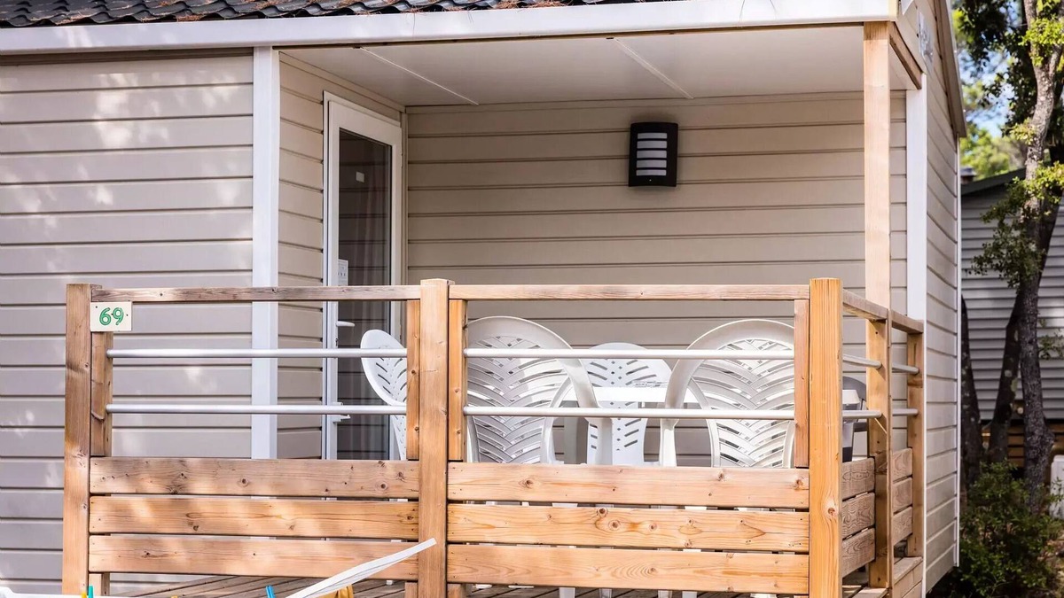 Angles House | Campsite Le Clos Cottet* - 4-room Comfort mobile home for 6 people, air-conditioned