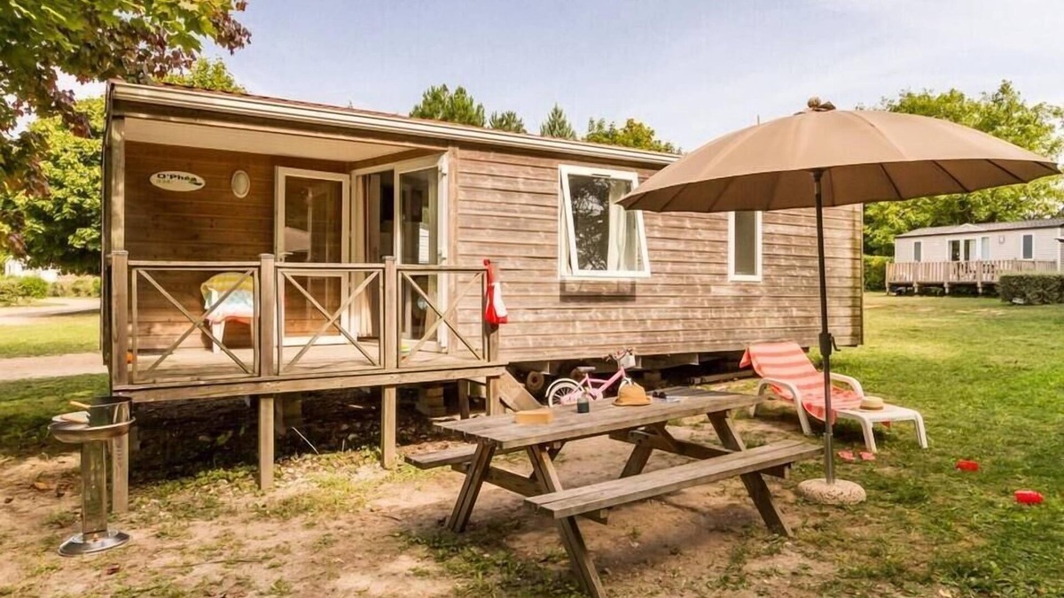 Ingrandes House | Campsite Le Petit Trianon**** - Mobile home Lodge 4 rooms 6 people