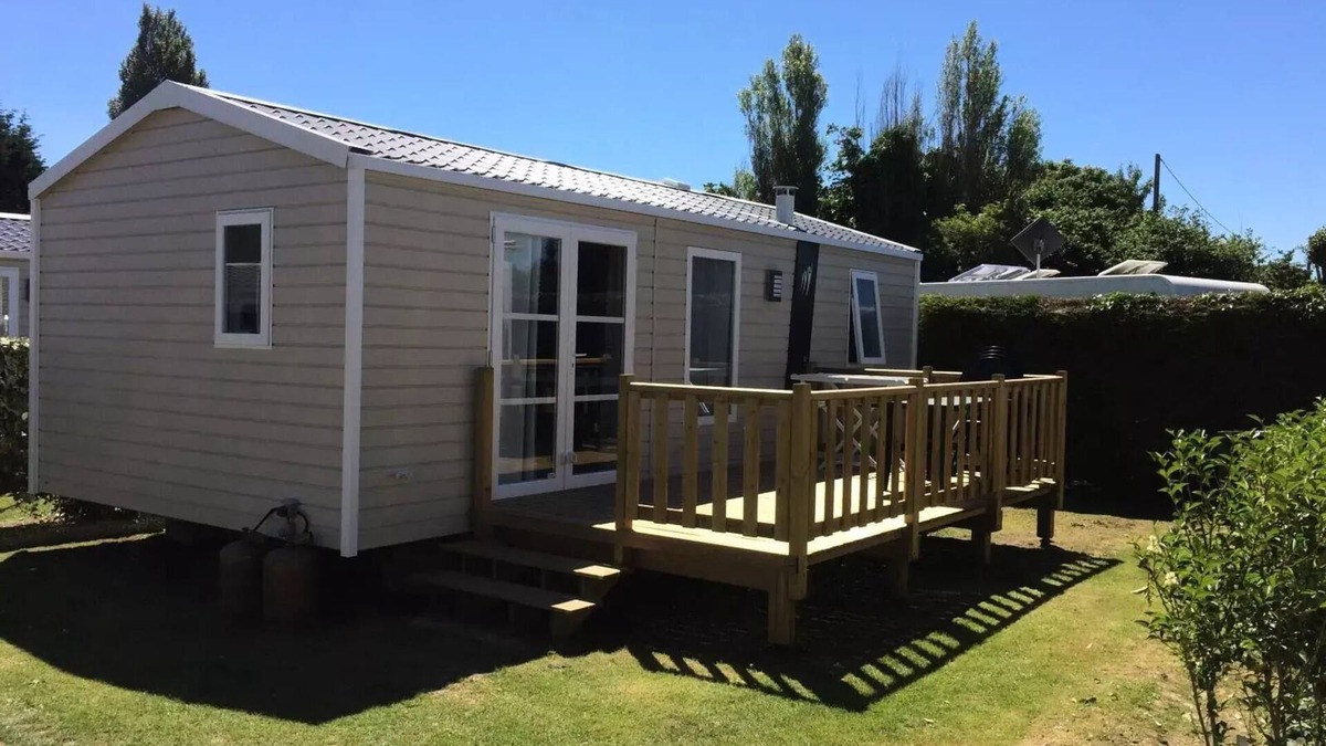 Quettehou House | Campsite Le Rivage * - Mobil Home Comfort - 3 bedrooms 6 people