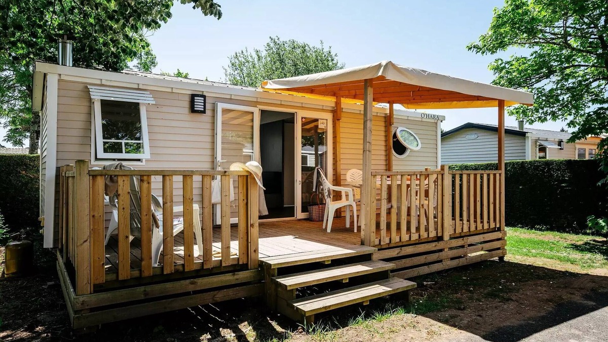 Sainte-Nathalene House | Campsite Romanée Les Grottes de Roffy* - Mobile home Comfort 4 rooms 6 people air-conditioned