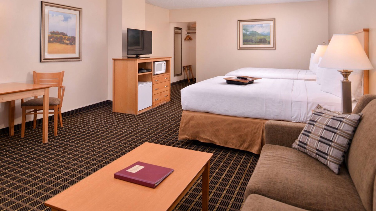 Downtown Eugene Hotel | Campus Inn & Suites Eugene Downtown