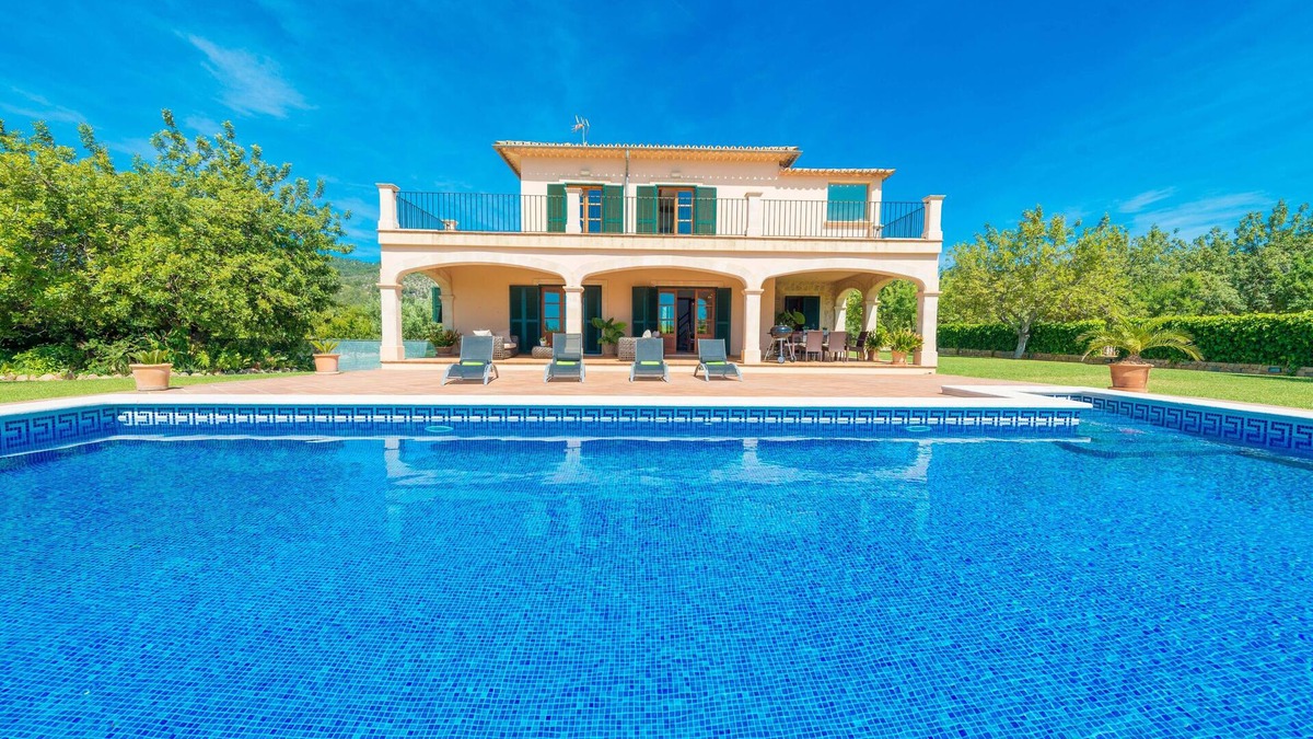Binissalem Villa | CAN BIELET - Villa with private swimming pool in BINISSALEM with free WiFi