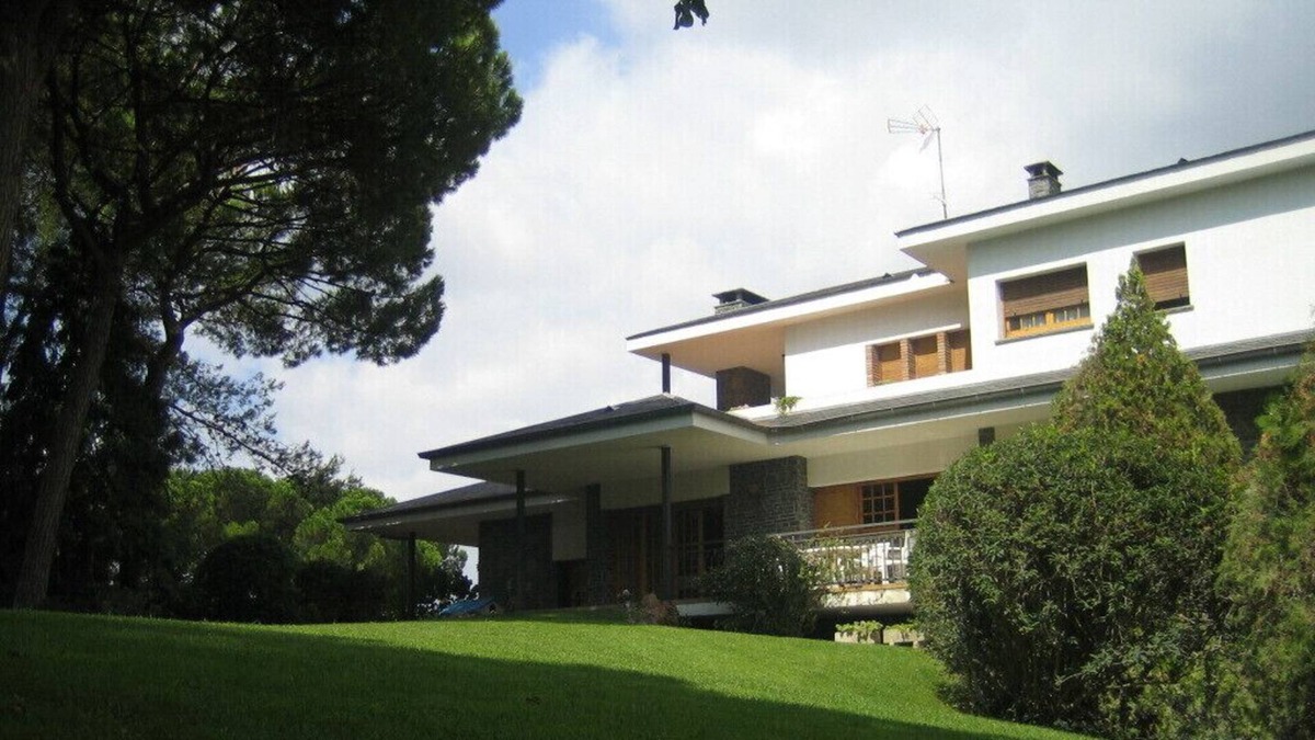 Llica d'Amunt House | CAN JOAN ideal space for a meeting with the ones you love the most. Only 10 am to 10 pm