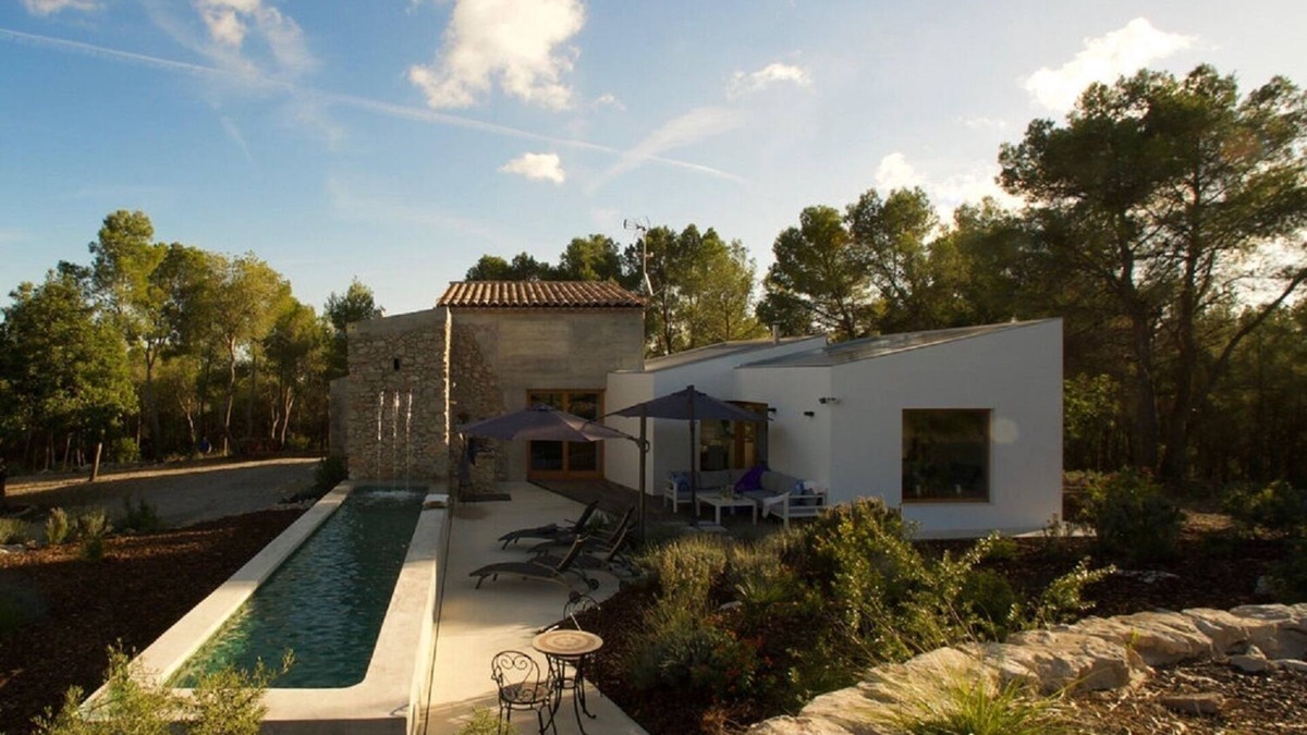 Sant Pere de Ribes Villa | Can Tomeu Capdet: Private Villa for 6 with pool, 10 mins from Sitges in Nature.