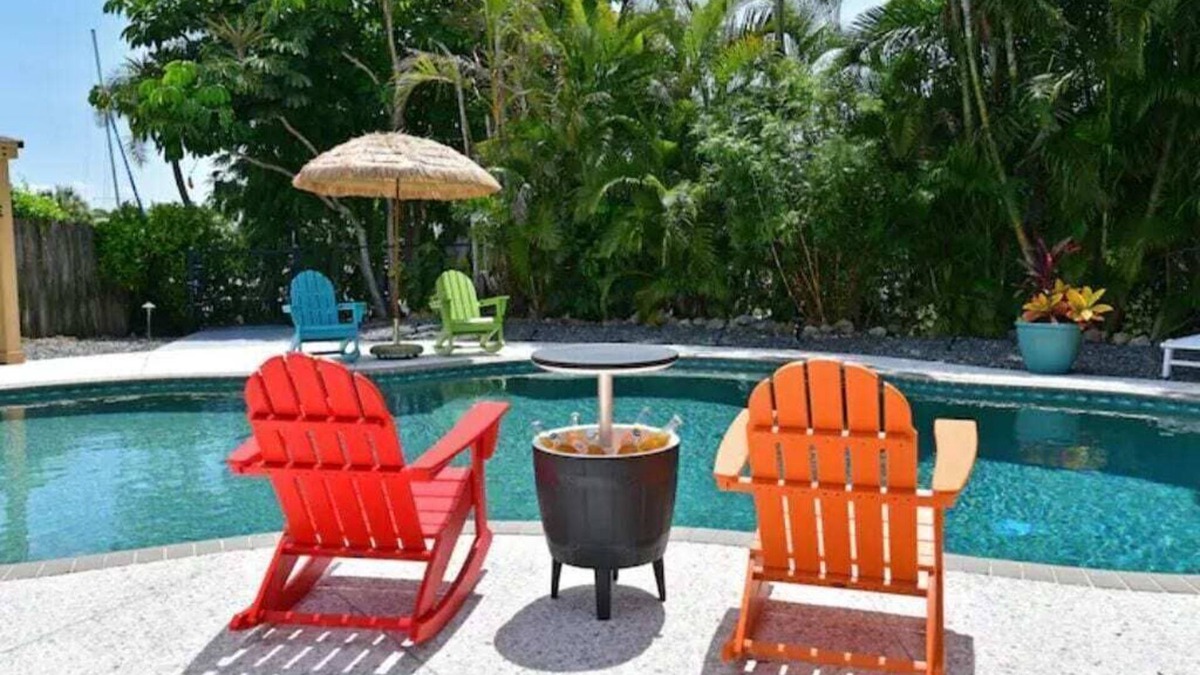 Bayshore Gardens House | CANAL FRONT! Bring or rent a boat, near AMI/IMG + HEATED POOL