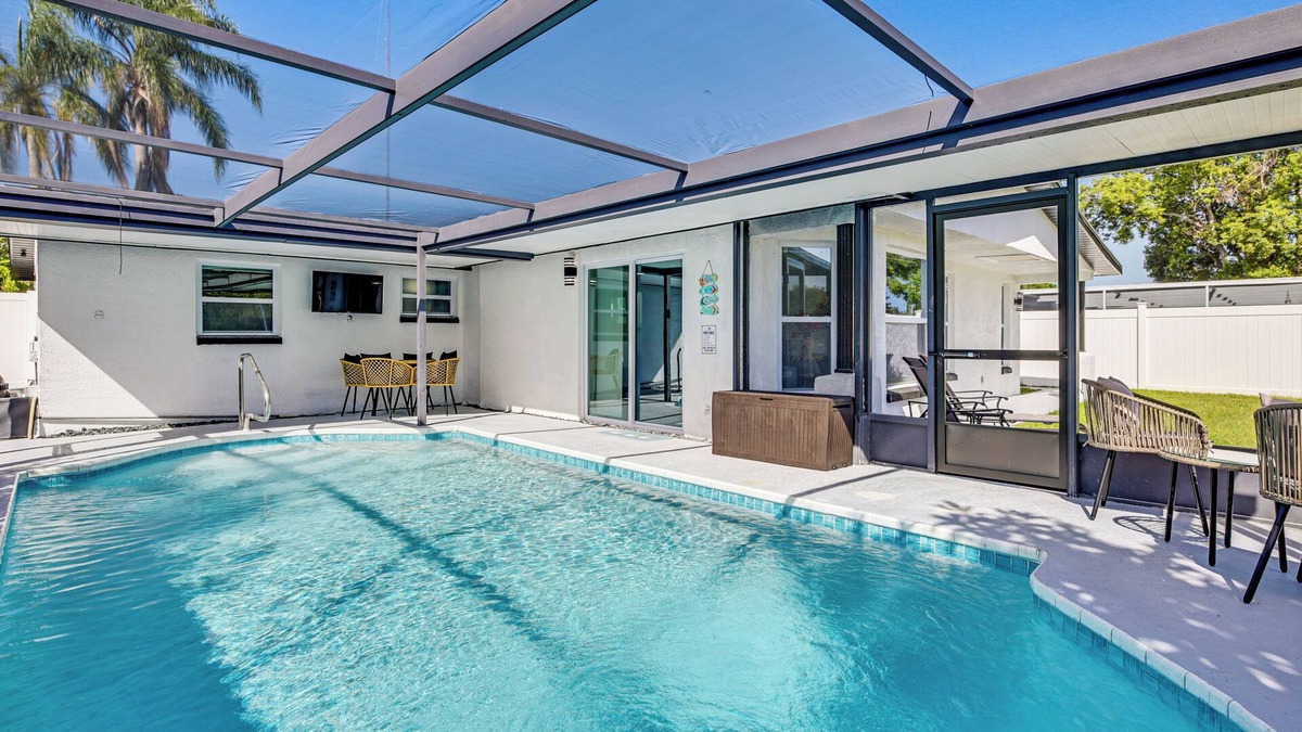 Holiday Lake Estates House | Canal-Front Holiday Home Near Beach: Swim & Paddle