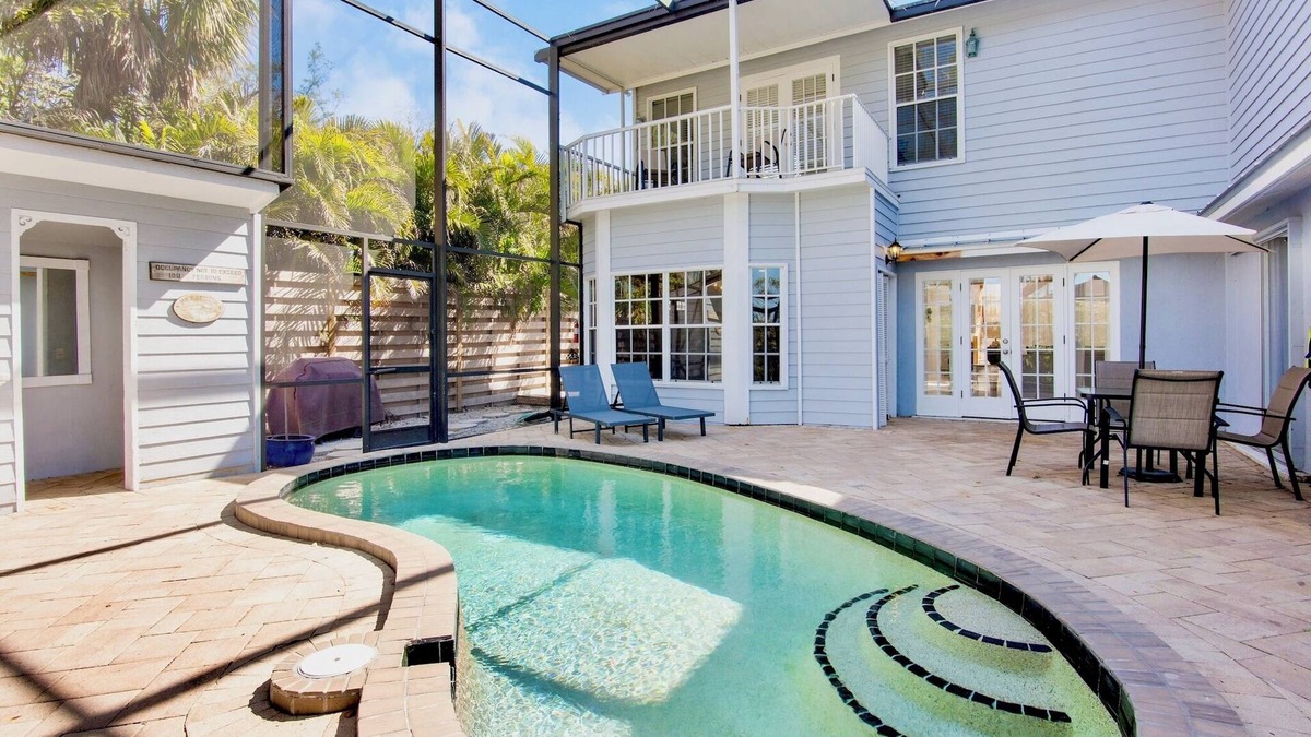 Siesta Key House | Canal-Front Home with Dock, Pool, and Dog-Friendly - Sunset Cove