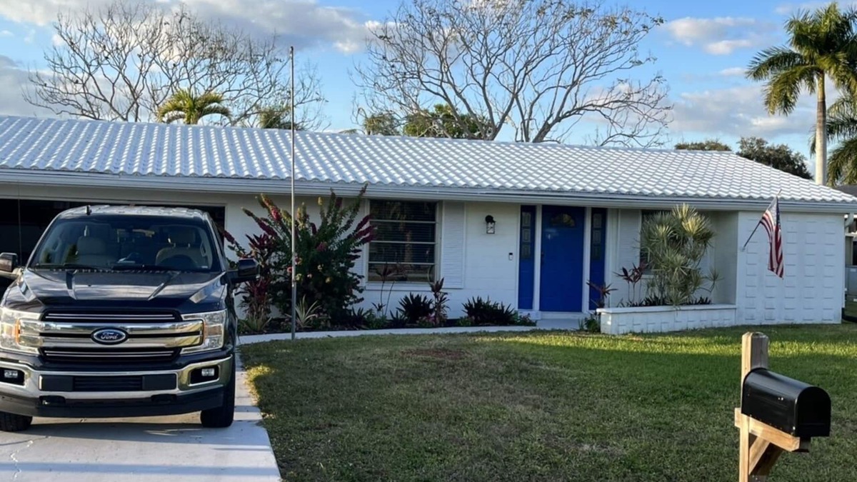 Fort Myers House | Canal house minutes from downtown Fort Myers