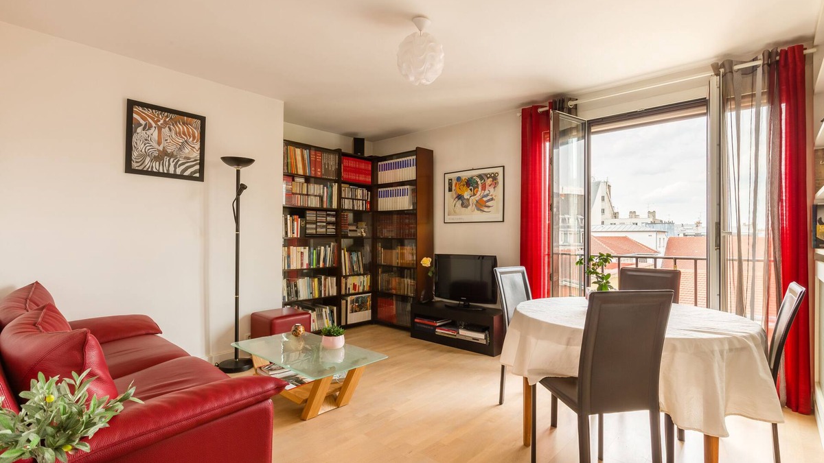 Porte-Saint-Martin Apartment | Canal Saint Martin Pad, by Veeve