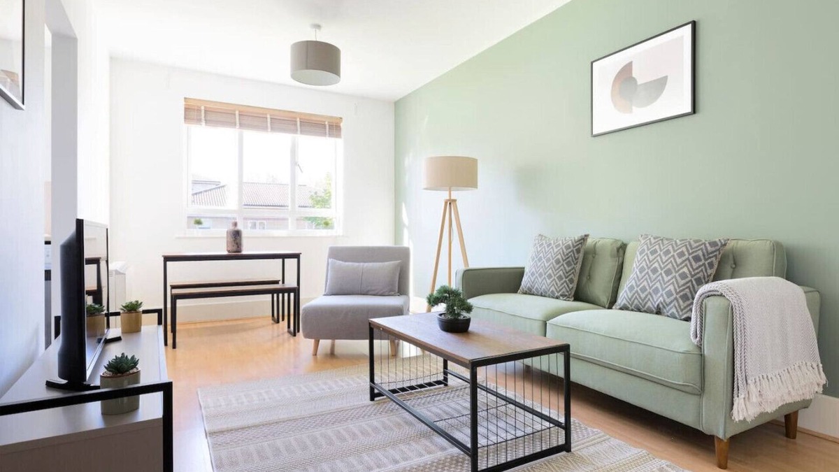 De Beauvoir Apartment | Canal-Side Flat in Dalston