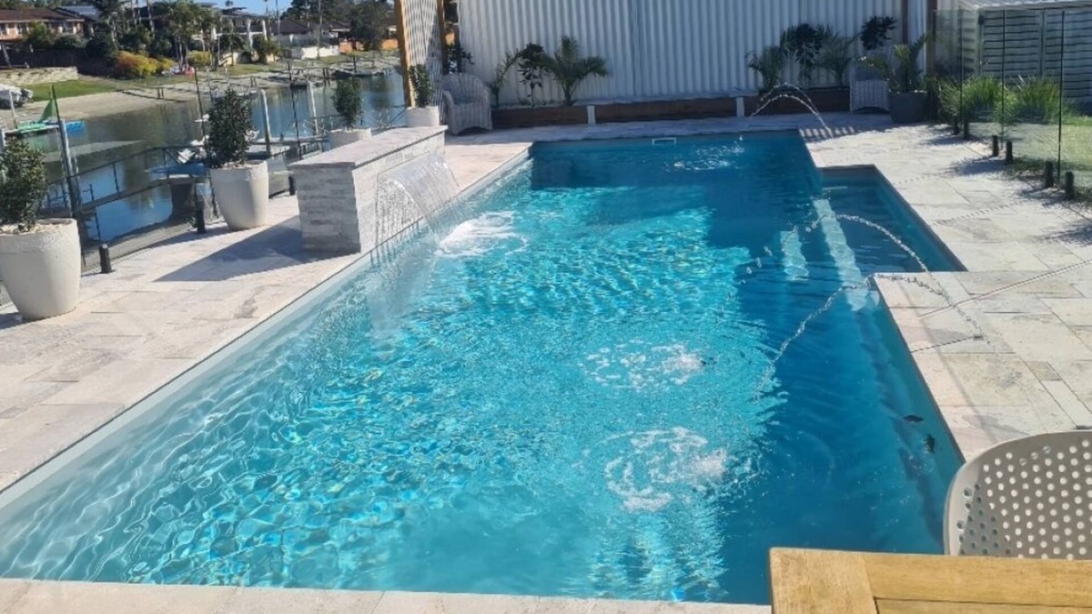 Port Macquarie House | Canal Waterfront Retreat Hosts 10 Pool & Spa