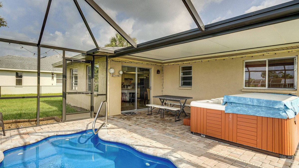 Port Charlotte - Charlotte Harbor House | Canalfront Retreat w/Heated Pool & Hot Tub!