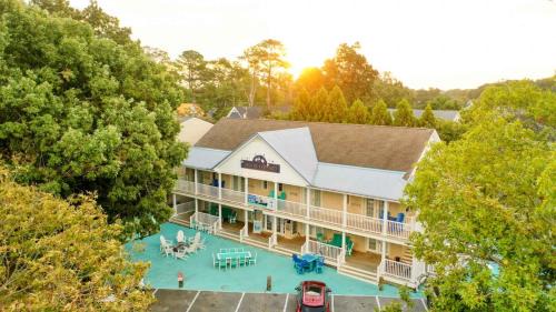 Rehoboth Beach Hotel | Canalside Inn