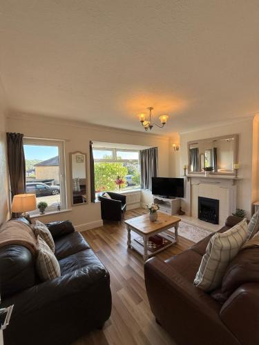 Keighley House | Canalside Riddlesden