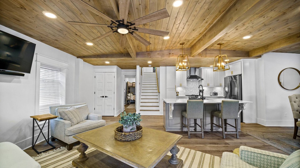 Mansfield House | Canary Cottage Lakehouse on Jackson Lake