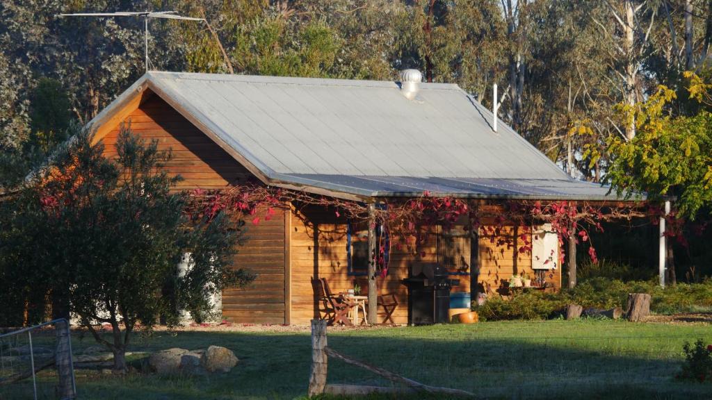 Wooragee House | Candlebark Retreat