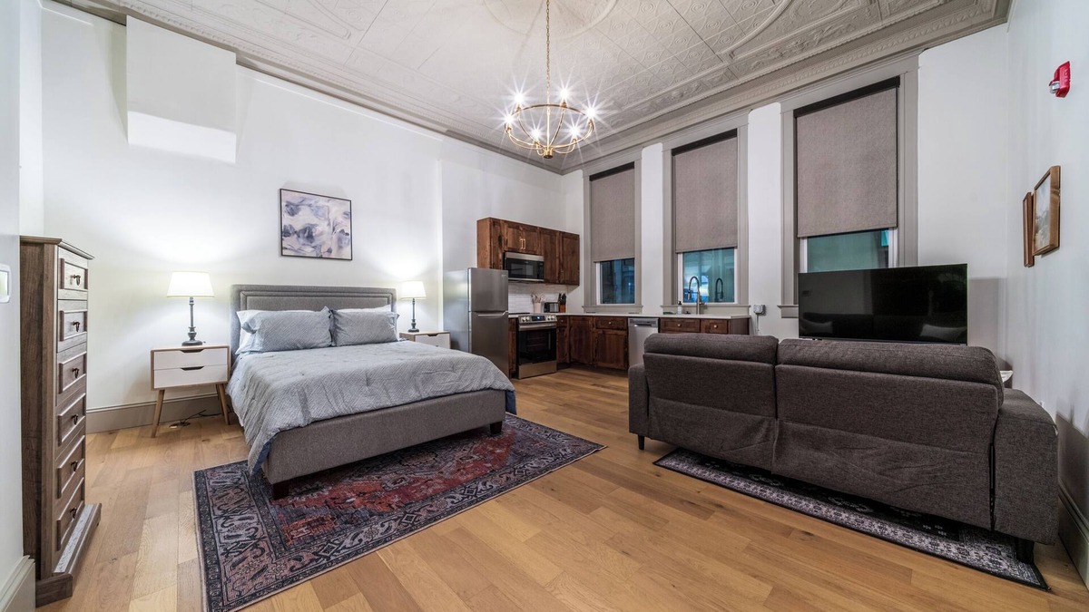 Sedalia Apartment | Candlestick Suite - Luxury Studio Apartment in Downtown Sedalia, ADA-friendly