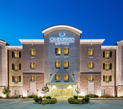 Pricedale Hotel | Candlewood Suites Belle Vernon by IHG