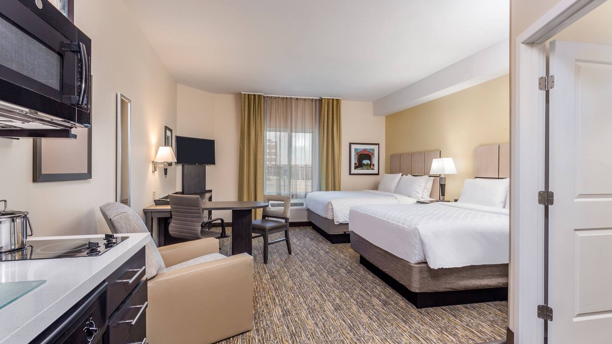 Bethlehem Hotel | Candlewood Suites Bethlehem South by IHG