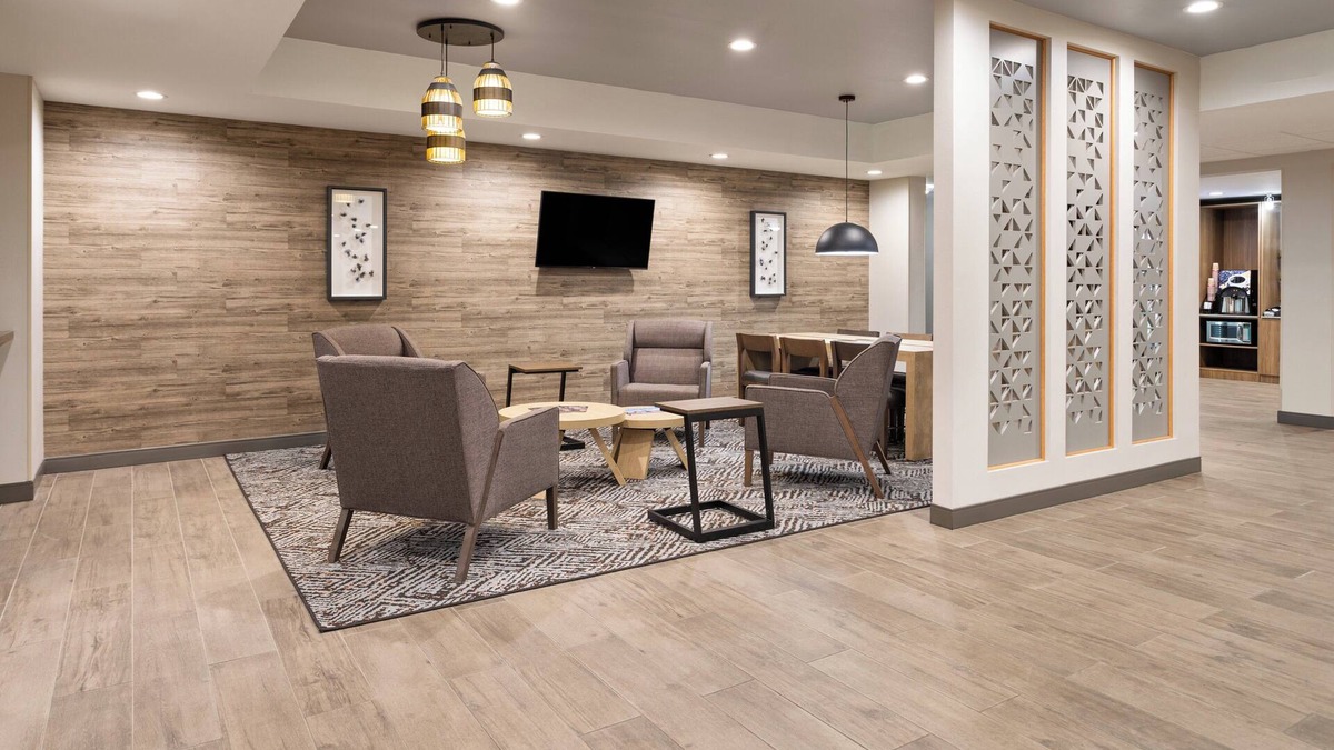 Chambersburg Hotel | Candlewood Suites Chambersburg by IHG
