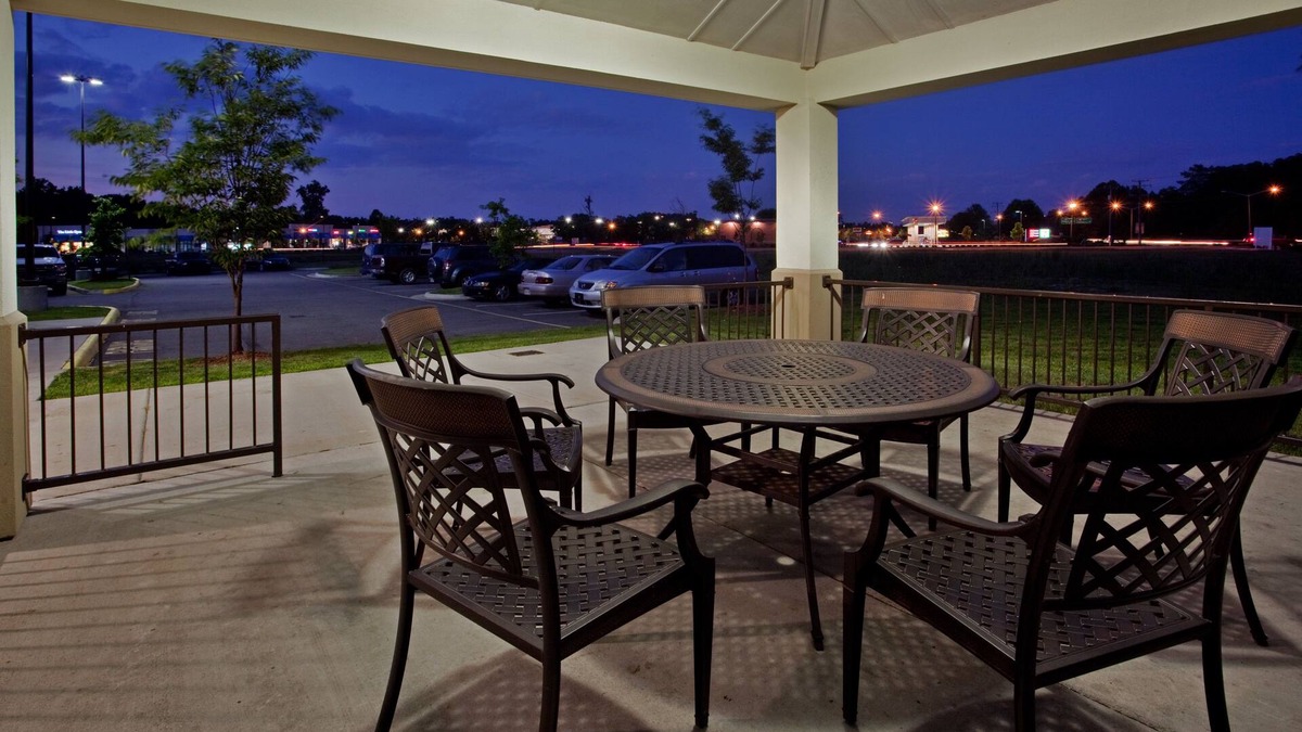Western Branch North Hotel | Candlewood Suites Chesapeake by IHG