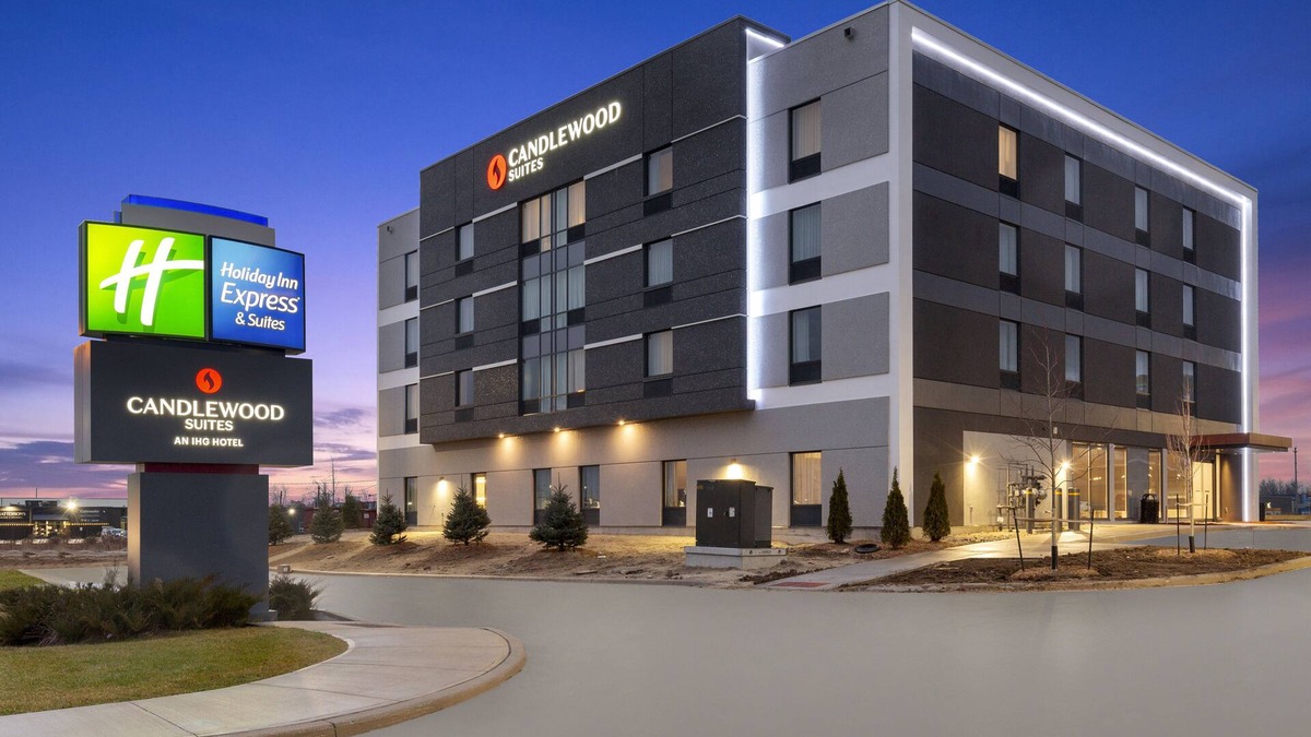 Collingwood Hotel | Candlewood Suites Collingwood by IHG