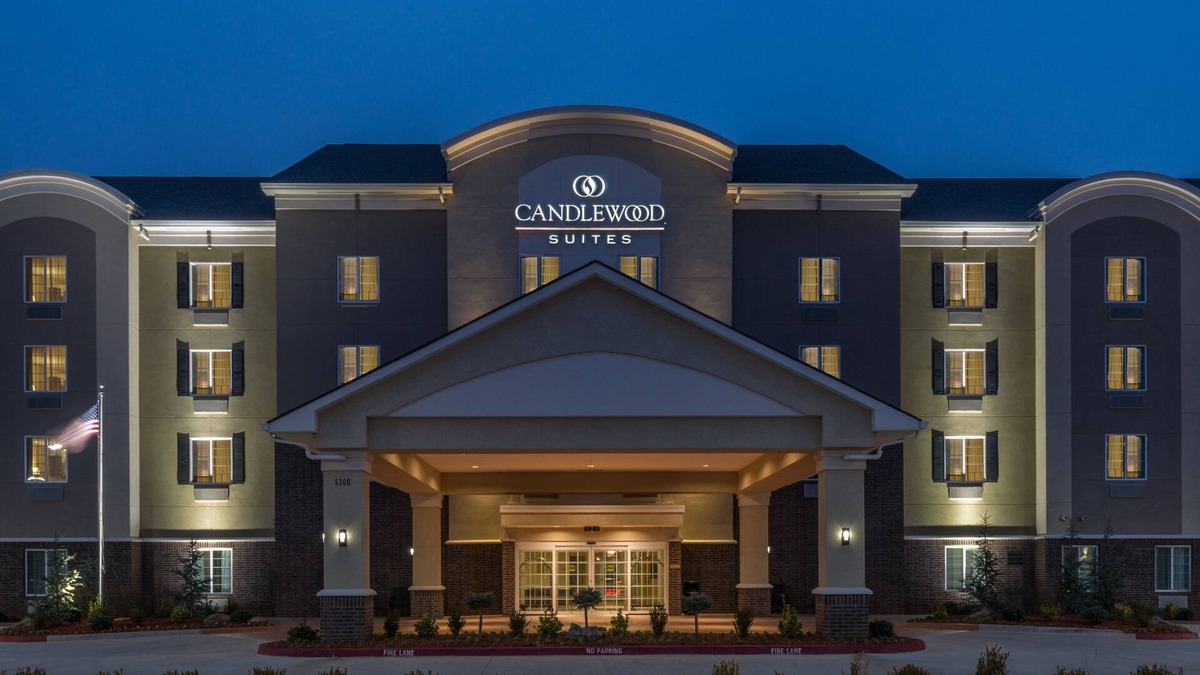 Del City Hotel | Candlewood Suites Midwest City by IHG