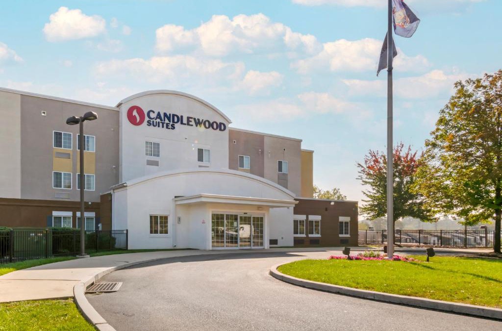 West Reading Hotel | Candlewood Suites Reading by IHG