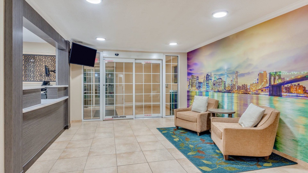 Secaucus Hotel | Candlewood Suites Secaucus - Meadowlands by IHG