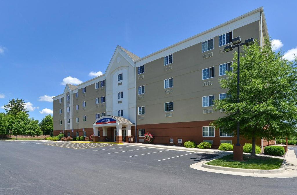 Winchester Hotel | Candlewood Suites Winchester by IHG