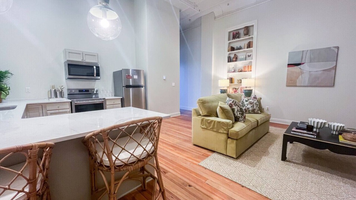 Demopolis Apartment | Cane - The Flats Demopolis