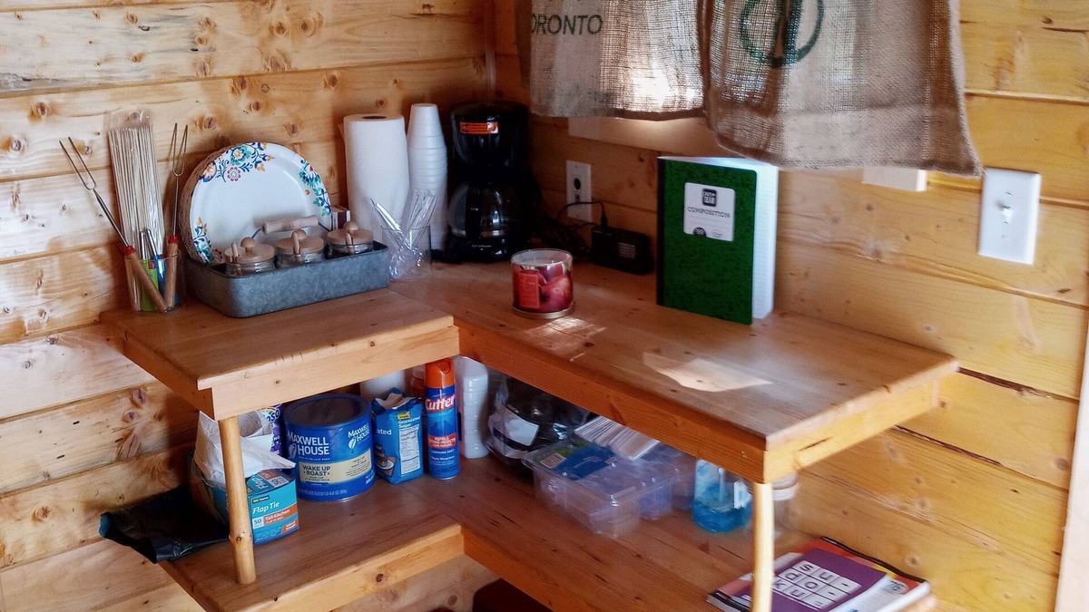 Luther Cabin | Cannabis Creek Cabin (with extras)