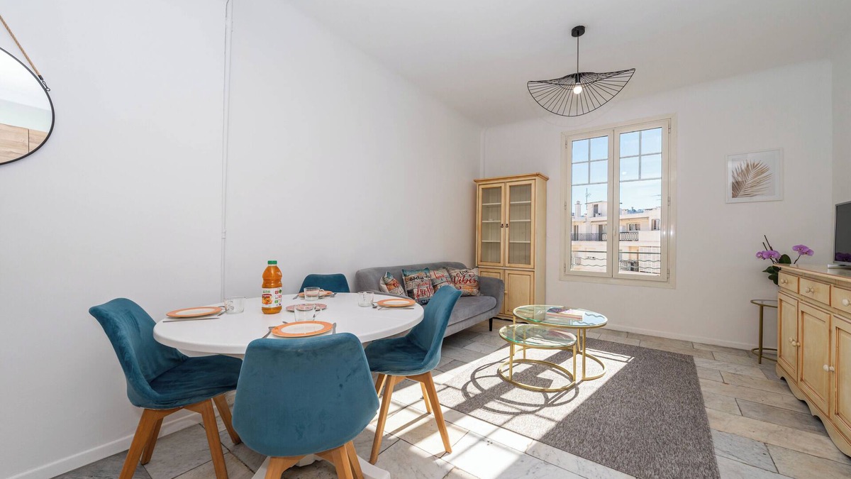 Carnot Apartment | Cannes 3 Brs 3 bath Croisette/Palais 10 mns premium bldg Olam Properties