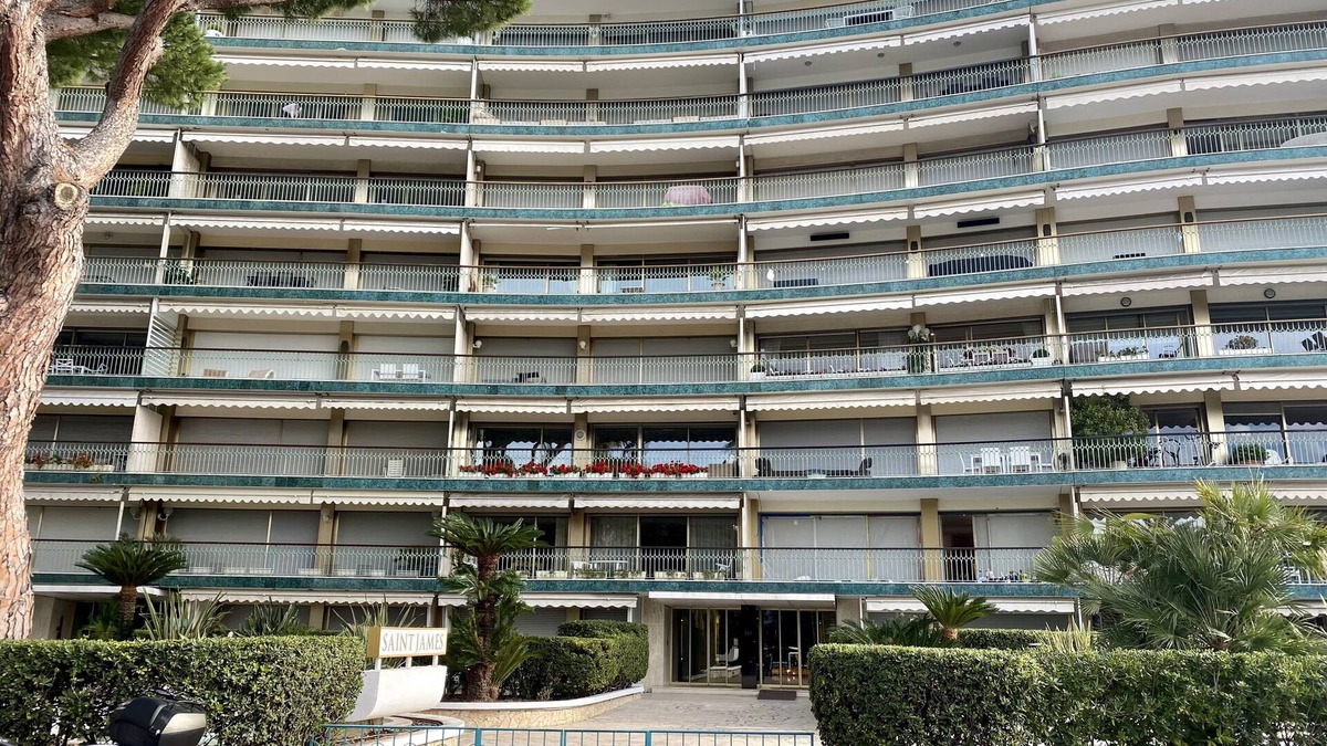 Pointe Croisette Apartment | Cannes Palm Beach Top Floor Terrace ! ☀SAINT JAMES☀