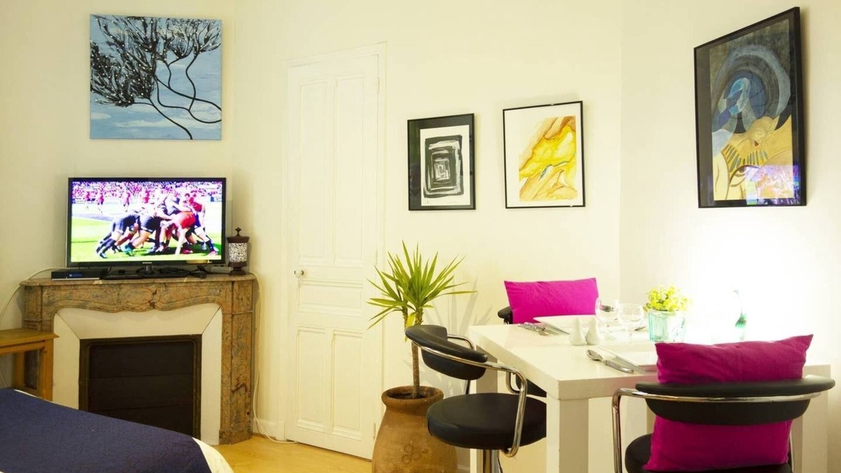 Carnot Apartment | CANNES - TWO STEPS FROM THE PALAIS DES FESTIVALS
