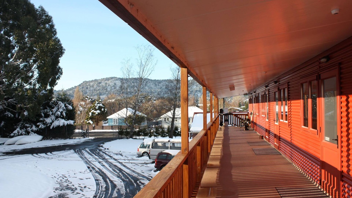 Ohakune Hotel | Canoe Safaris Lodge