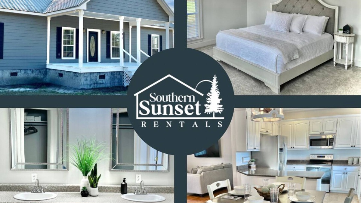 Norman Park House | Canopy Drive Cottage ~ Modern Chic 3B 2B sleeps 8 adults ~ Colquitt County GA