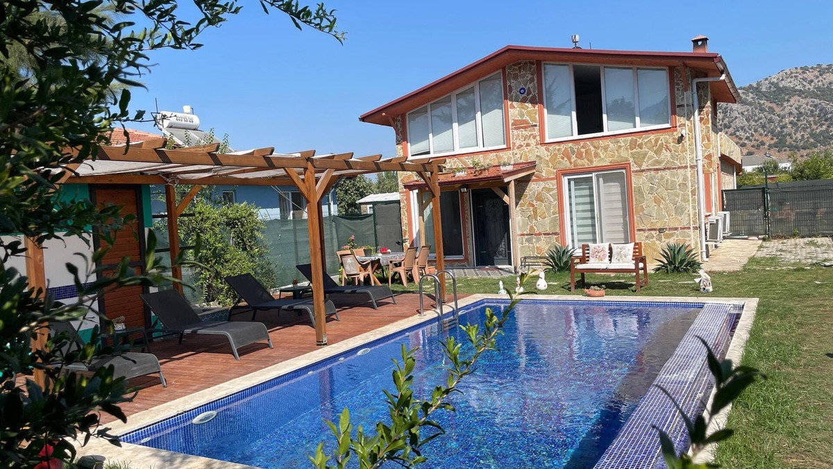Dalyan City Center Villa | Cansu's Stonehouse in Dalyan - Stone Villa with Pool in Centre